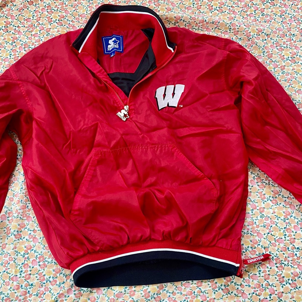 WI Badgers quarter-zip Starter jacket